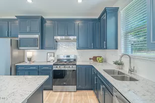 8208 White Star Dr, Fuquay-Varina, NC 27526 - Photo 12
