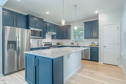 8208 White Star Drive, Fuquay-Varina, NC 27526 - Photo 10