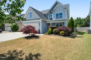 1324 Forest Fern Ln, Fuquay Varina, NC 27526 - Photo 2