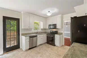 4712 Forest Highland Dr, Raleigh, NC 27604 - Photo 16
