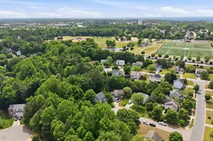 105 Little Meadow Ct, Holly Springs, NC 27540 - Photo 38