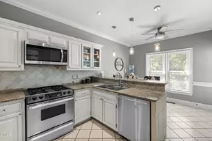 1407 Traherne Dr, Raleigh, NC 27612 - Photo 12