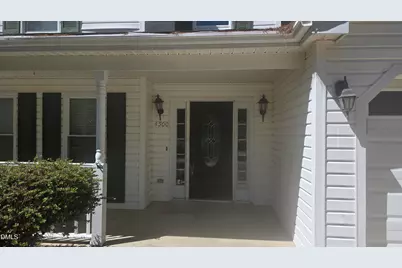 4500 Hollirose Place, Raleigh, NC 27616 - Photo 6