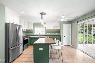 4000 Remington Oaks Cir, Cary, NC 27519 - Photo 18