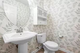 4000 Remington Oaks Cir, Cary, NC 27519 - Photo 26