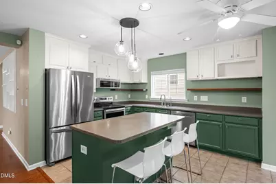 4000 Remington Oaks Circle, Cary, NC 27519 - Photo 16