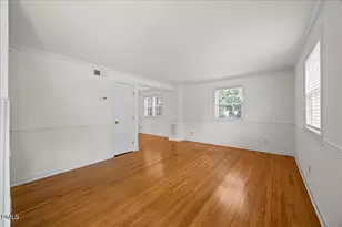 1627 Sutton Dr, Raleigh, NC 27605 - Photo 6