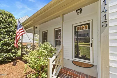 1413 Greenside Drive, Raleigh, NC 27609 - Photo 4