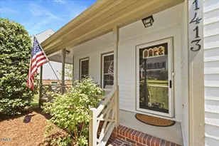 1413 Greenside Dr, Raleigh, NC 27609 - Photo 4