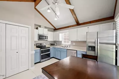 1413 Greenside Drive, Raleigh, NC 27609 - Photo 12