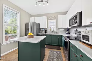 2304 Sapphire Valley Dr, Raleigh, NC 27604 - Photo 12