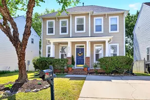 2304 Sapphire Valley Dr, Raleigh, NC 27604 - Photo 2
