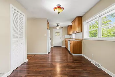 534 N Fayetteville Street, Clayton, NC 27520 - Photo 4
