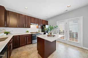 3839 Cary Glen Blvd, Cary, NC 27519 - Photo 6