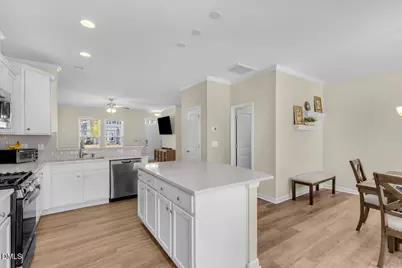 4909 Crescent Square Street, Raleigh, NC 27616 - Photo 14