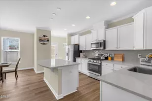4909 Crescent Square St, Raleigh, NC 27616 - Photo 8