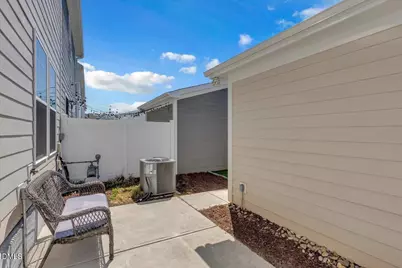 4909 Crescent Square Street, Raleigh, NC 27616 - Photo 36