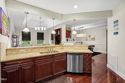 10400 Rosegate Court #303, Raleigh, NC 27617 - Photo 14