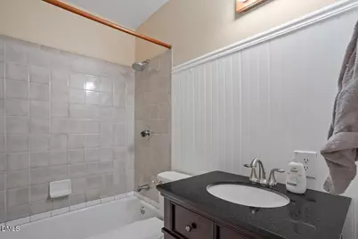 4005 Balsam Drive, Raleigh, NC 27612 - Photo 16
