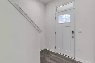 806 Washington St, Fuquay-Varina, NC 27526 - Photo 2