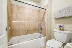 8000 Upper Lake Dr, Raleigh, NC 27615 - Photo 36