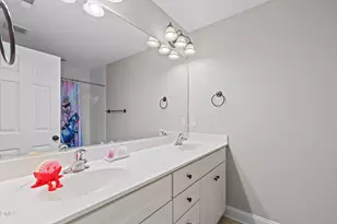 136 Mantle Dr, Clayton, NC 27527 - Photo 36