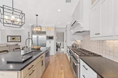 113 Sire Court, Holly Springs, NC 27540 - Photo 6