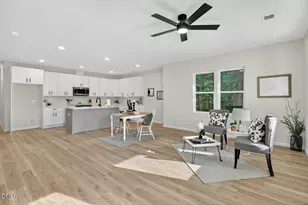 606 N Maple St, Durham, NC 27703 - Photo 12