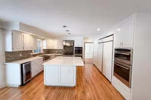 112 Queensferry Rd, Cary, NC 27511 - Photo 2