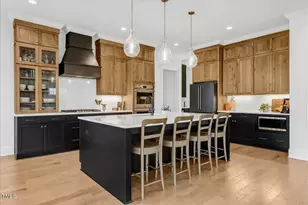 372 Meadow Walk Dr, Fuquay-Varina, NC 27526 - Photo 6