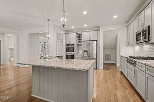 3007 Carrington Ln, Sanford, NC 27330 - Photo 8