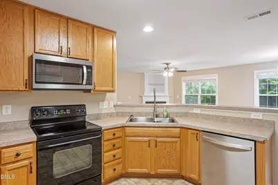 517 Texanna Way, Holly Springs, NC 27540 - Photo 26