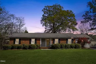 805 S Parrish St, Lillington, NC 27546 - Photo 1