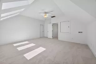 105 Parkvine Cir, Cary, NC 27519 - Photo 36