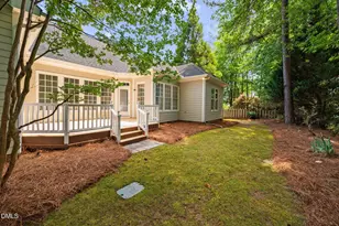105 Parkvine Cir, Cary, NC 27519 - Photo 44