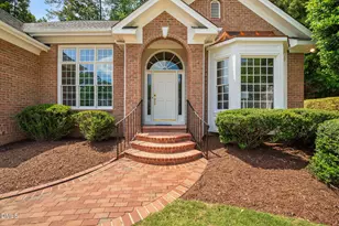 105 Parkvine Cir, Cary, NC 27519 - Photo 2
