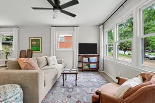 824 Carlisle St, Raleigh, NC 27610 - Photo 6