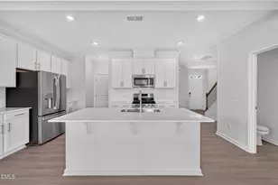 717 Morning Lgt Dr, Angier, NC 27501 - Photo 4
