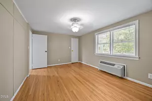 917 St Marys St, Raleigh, NC 27605 - Photo 24