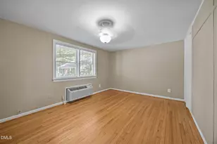 917 St Marys St, Raleigh, NC 27605 - Photo 20