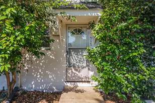 917 St Marys St, Raleigh, NC 27605 - Photo 2