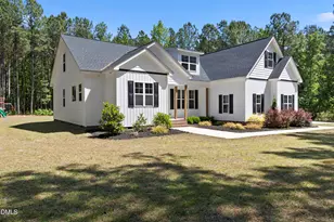 716 Wildlife Rd, Sanford, NC 27332 - Photo 2
