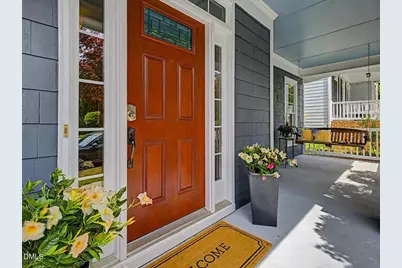 913 Edgewater Circle, Chapel Hill, NC 27516 - Photo 6