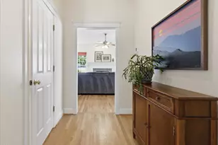 913 Edgewater Cir, Chapel Hill, NC 27516 - Photo 8