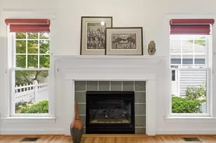 913 Edgewater Cir, Chapel Hill, NC 27516 - Photo 10