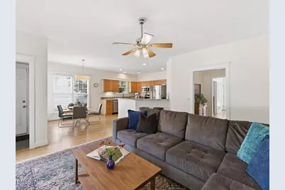 913 Edgewater Circle, Chapel Hill, NC 27516 - Photo 12