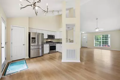 119 Trailview Drive, Cary, NC 27513 - Photo 10