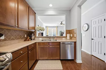 2827 Corbett Grove Drive, Raleigh, NC 27616 - Photo 14
