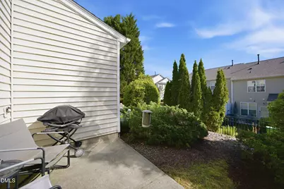 2827 Corbett Grove Drive, Raleigh, NC 27616 - Photo 40