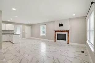 104 E Caroline Ave, Smithfield, NC 27577 - Photo 4